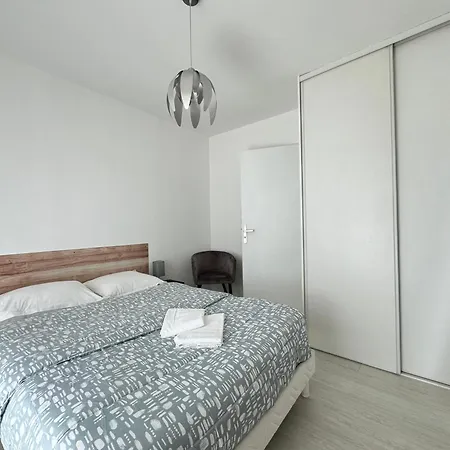 Maison 8 Couchages Avec Jacuzzi A 4Km De Clermont, Proche Zenith D'Auvergne Aubiere Exterior photo