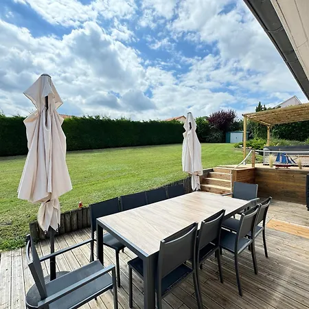 Maison 8 Couchages Avec Jacuzzi A 4Km De Clermont, Proche Zenith D'Auvergne Aubiere Exterior photo