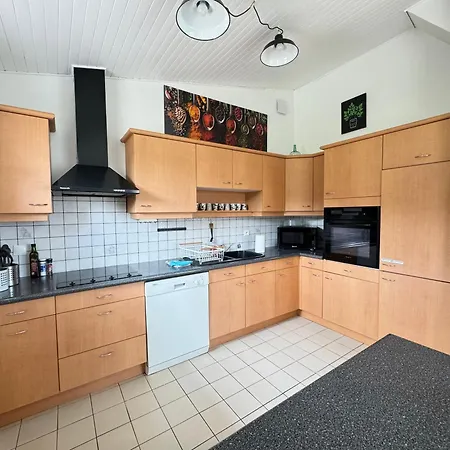 Maison 8 Couchages Avec Jacuzzi A 4Km De Clermont, Proche Zenith D'Auvergne Aubiere Exterior photo