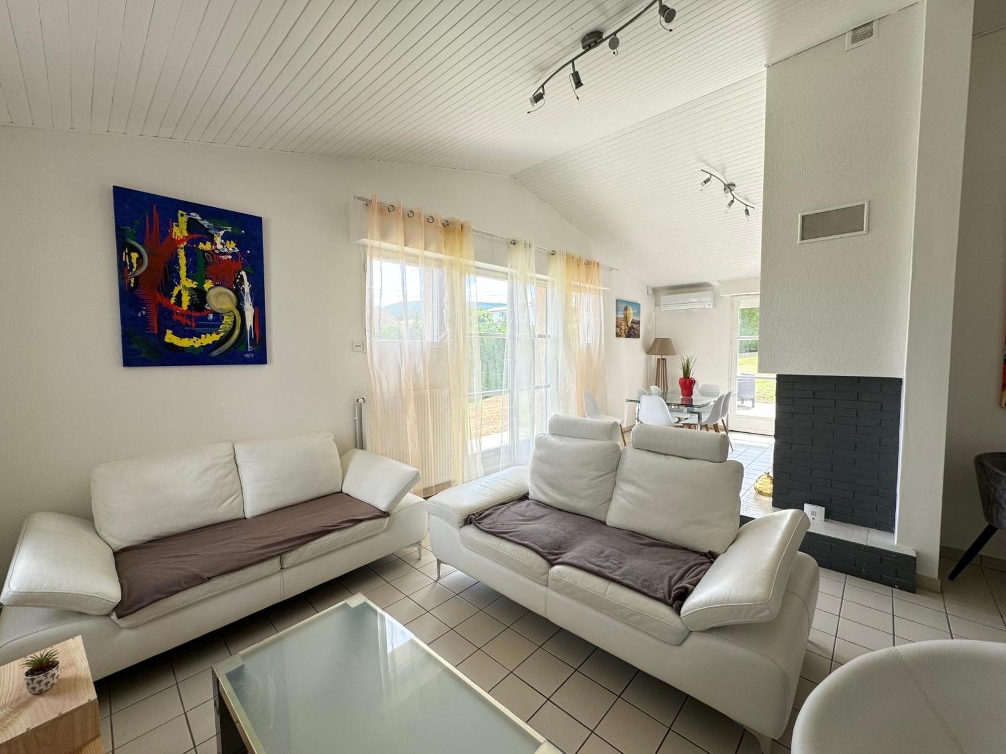 Maison 8 Couchages Avec Jacuzzi A 4km De Clermont, Proche Zenith D'auvergne *