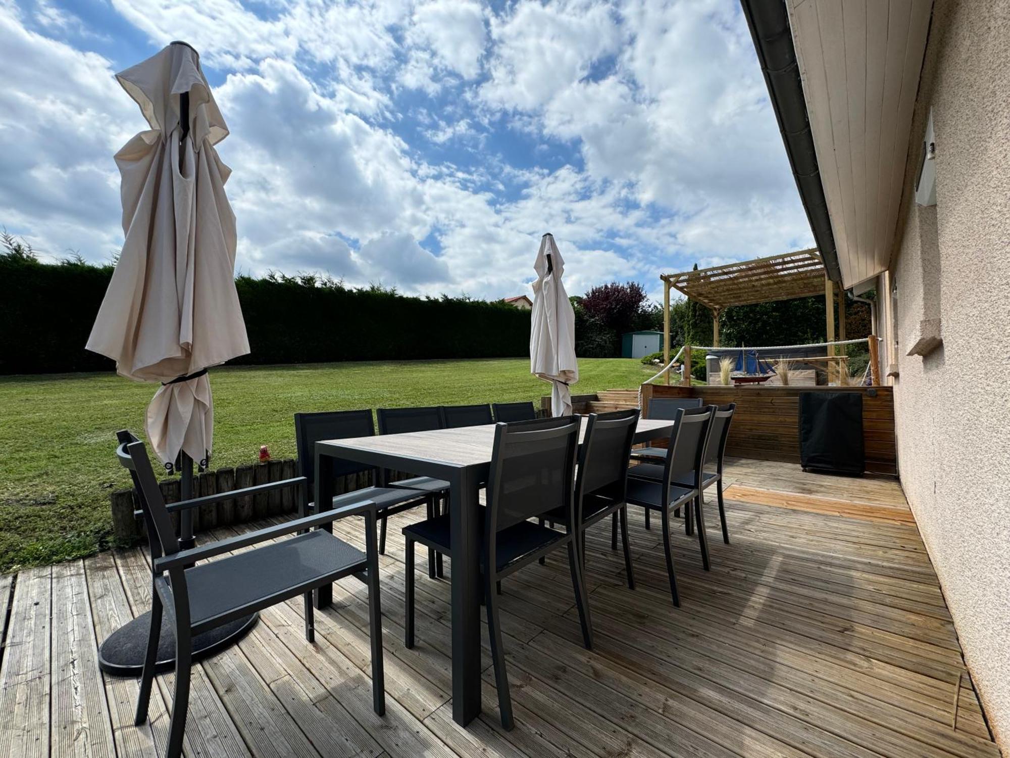 Apartment Maison 8 Couchages Avec Jacuzzi A 4km De Clermont, Proche Zenith D'auvergne Aubiere